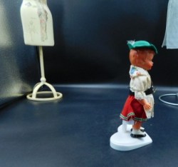 german green hat keywind b